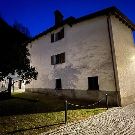 Armonia Edificio Storico Del 1563. Lägenhet Cevio Exteriör bild