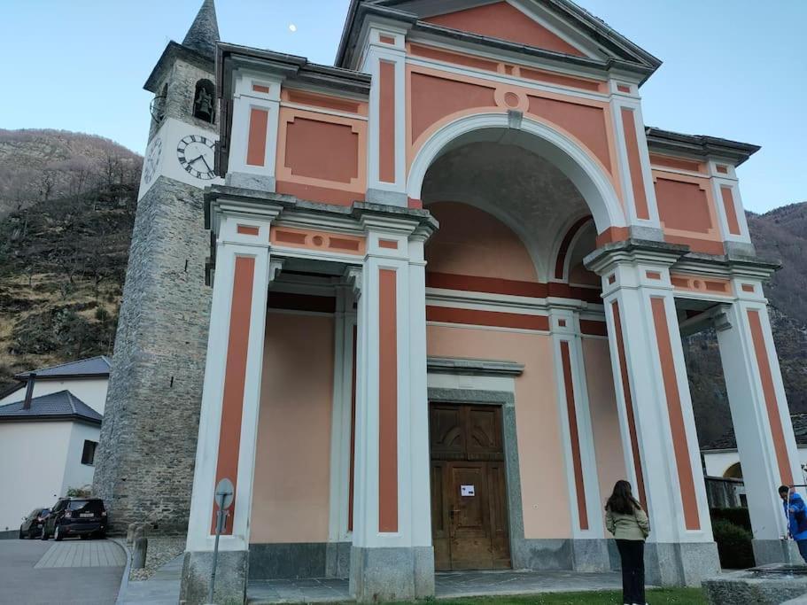 Armonia Edificio Storico Del 1563. Lägenhet Cevio Exteriör bild